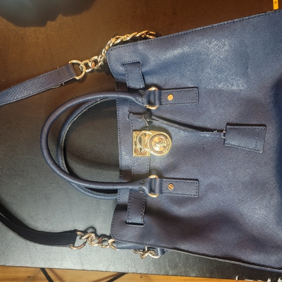 Michael Kors Nave Blue Bag - Picture 7 of 16